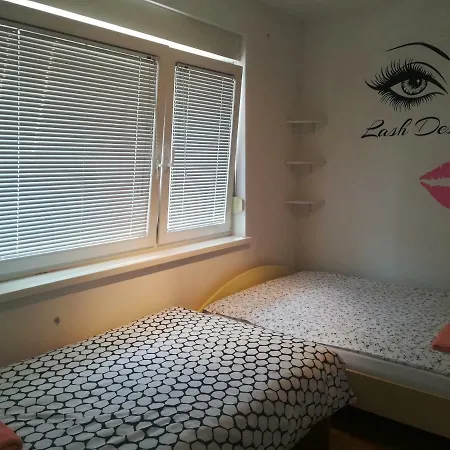 Apartma 7 * Lublana